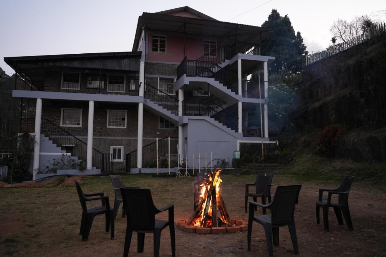 Aura Crimson Vistas Hotell Kodaikanal Eksteriør bilde