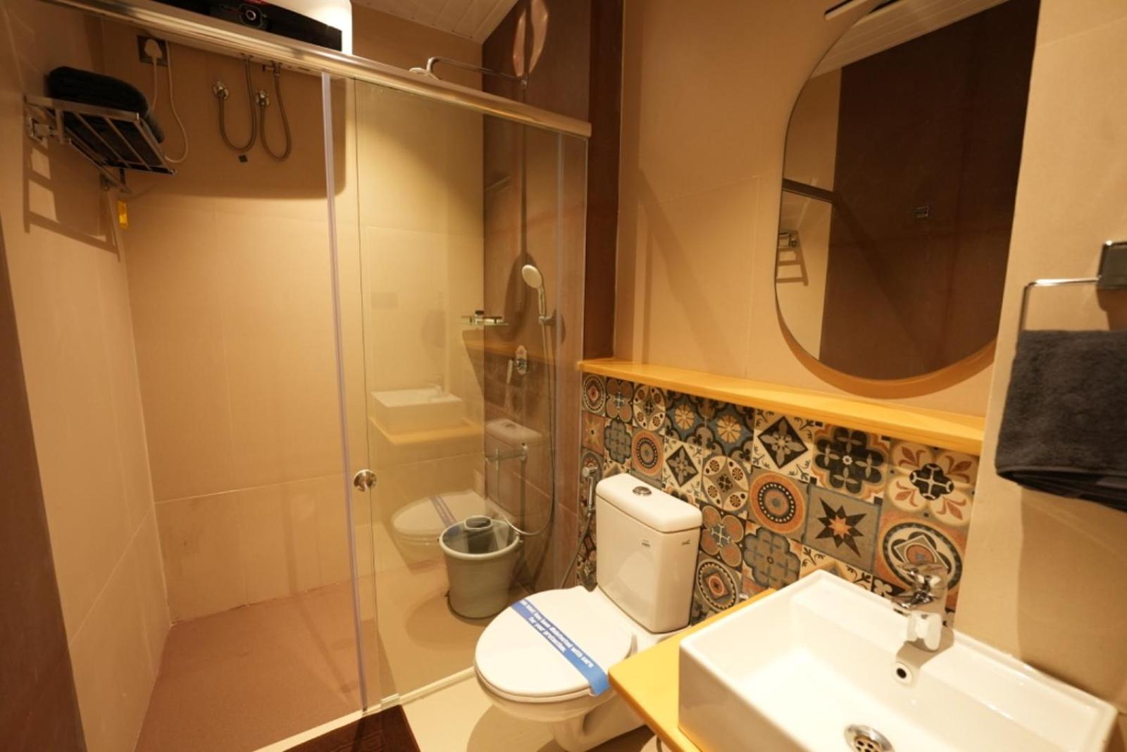 Aura Crimson Vistas Hotell Kodaikanal Rom bilde