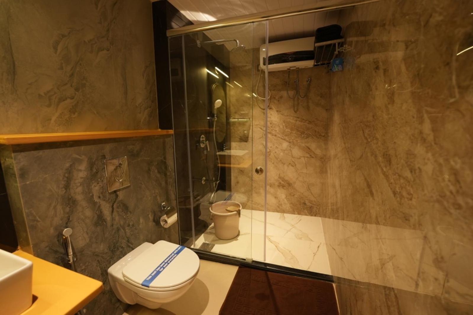 Aura Crimson Vistas Hotell Kodaikanal Rom bilde