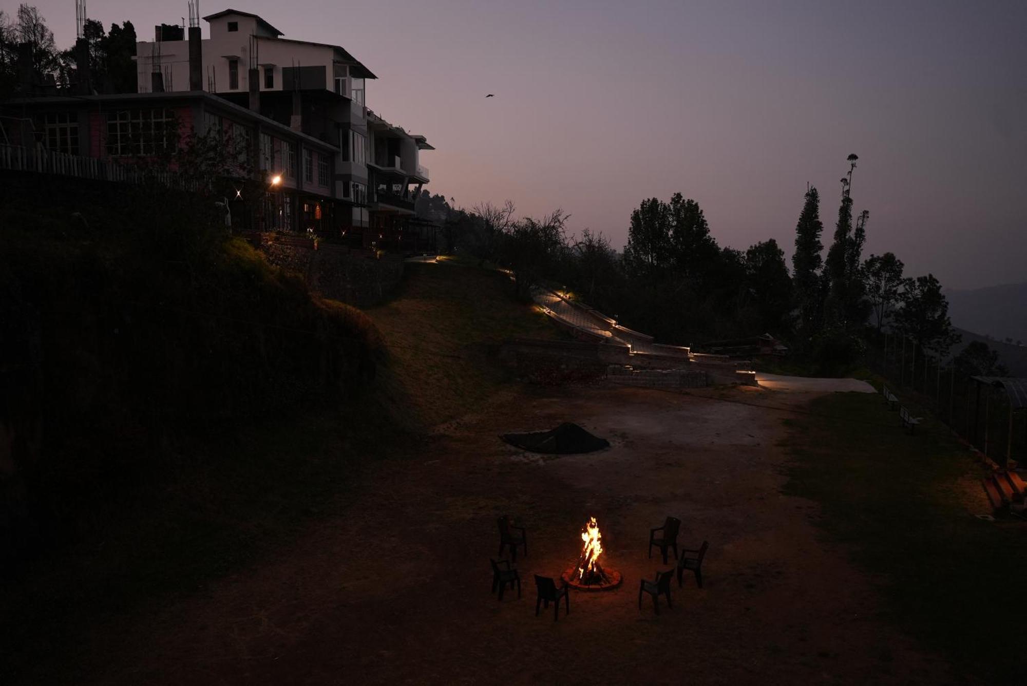 Aura Crimson Vistas Hotell Kodaikanal Eksteriør bilde